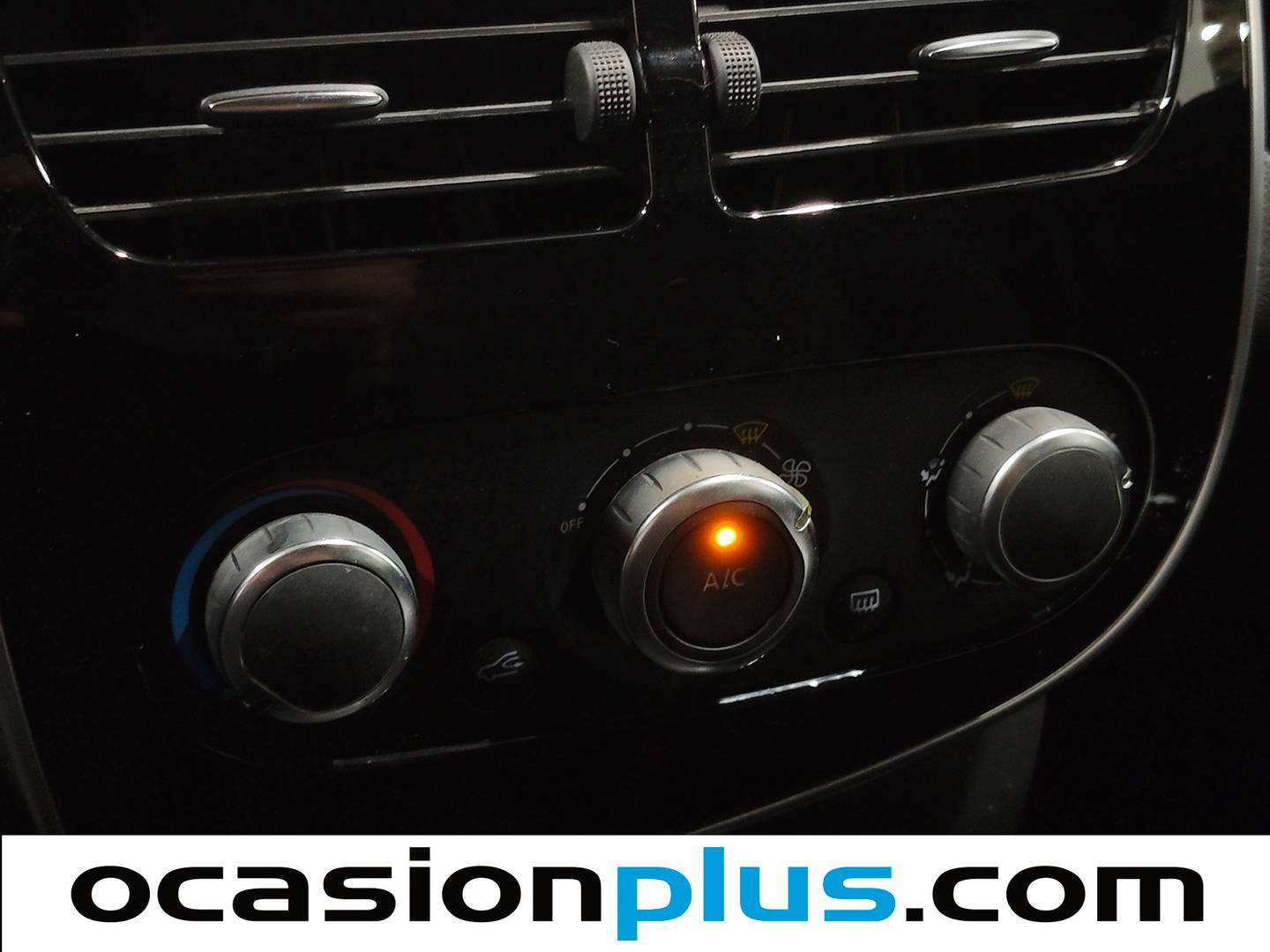 Renault Clio Renault Clio Limited 1.2 16v (75 CV) gasolina