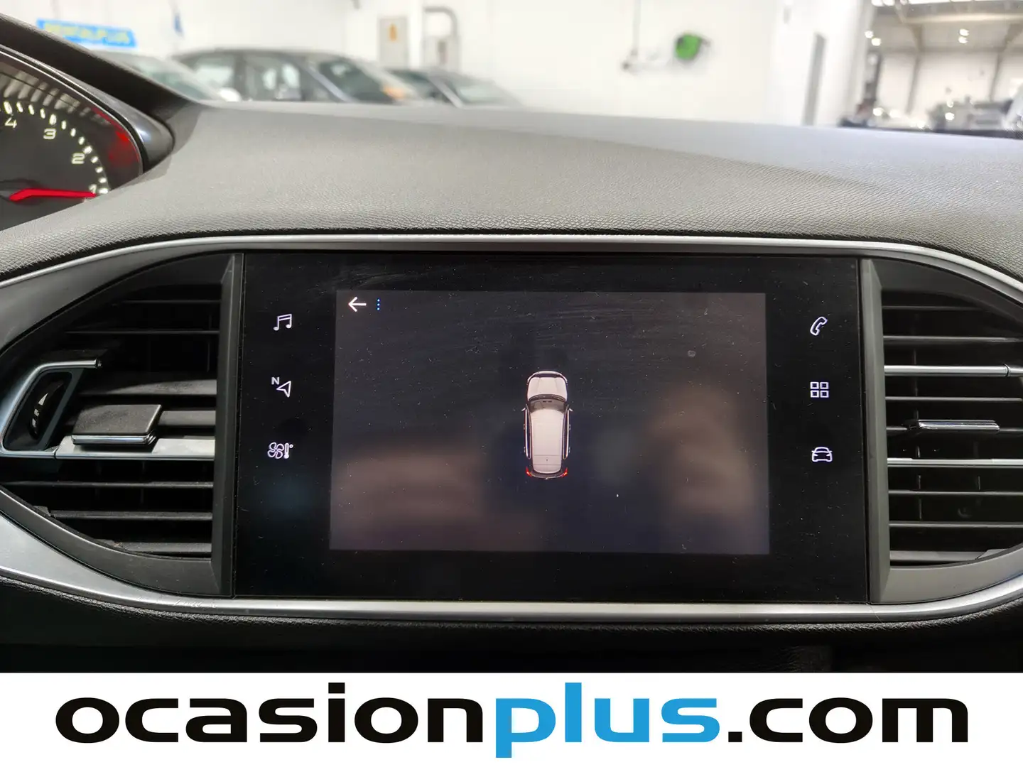 Foto Peugeot 308 Peugeot 308 PureTech 130 S&S Style Auto (130 CV)