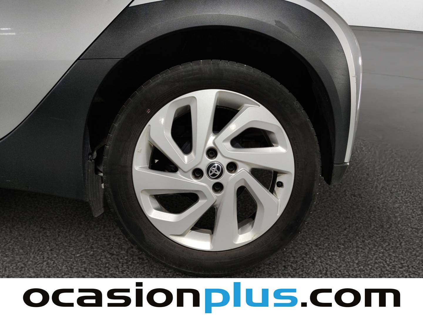 Toyota Aygo X Cross Toyota Aygo X Cross 1.0 VVT-I Play (72 CV) 2024