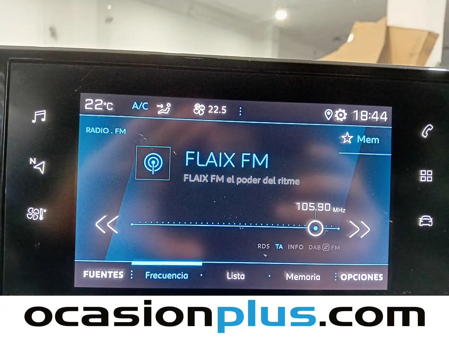 Foto Peugeot 2008 Peugeot 2008 PureTech 130 S&S Allure Pack (130 CV)