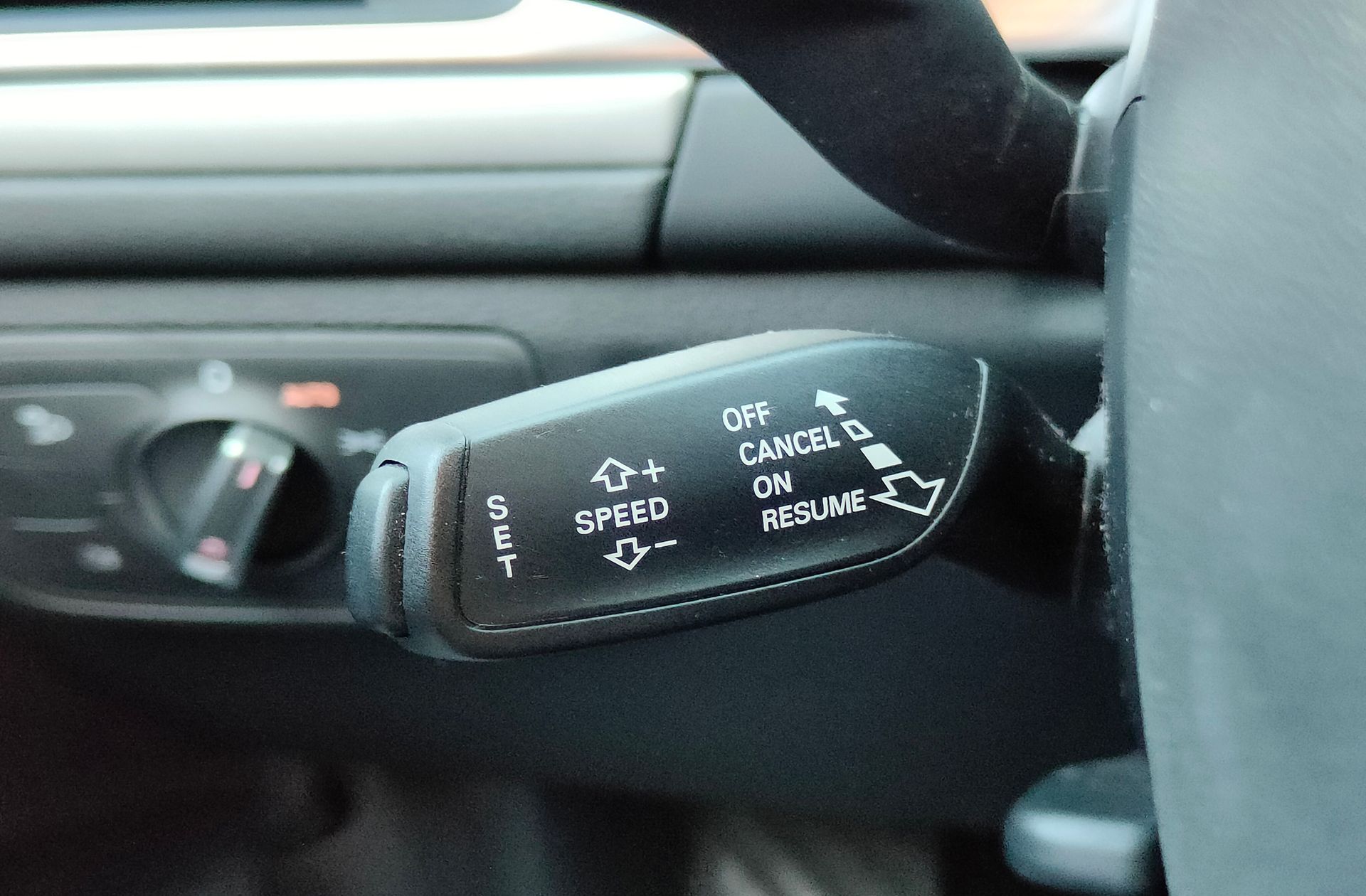 Audi A6 2.0 TDI Multitronic - foto 27