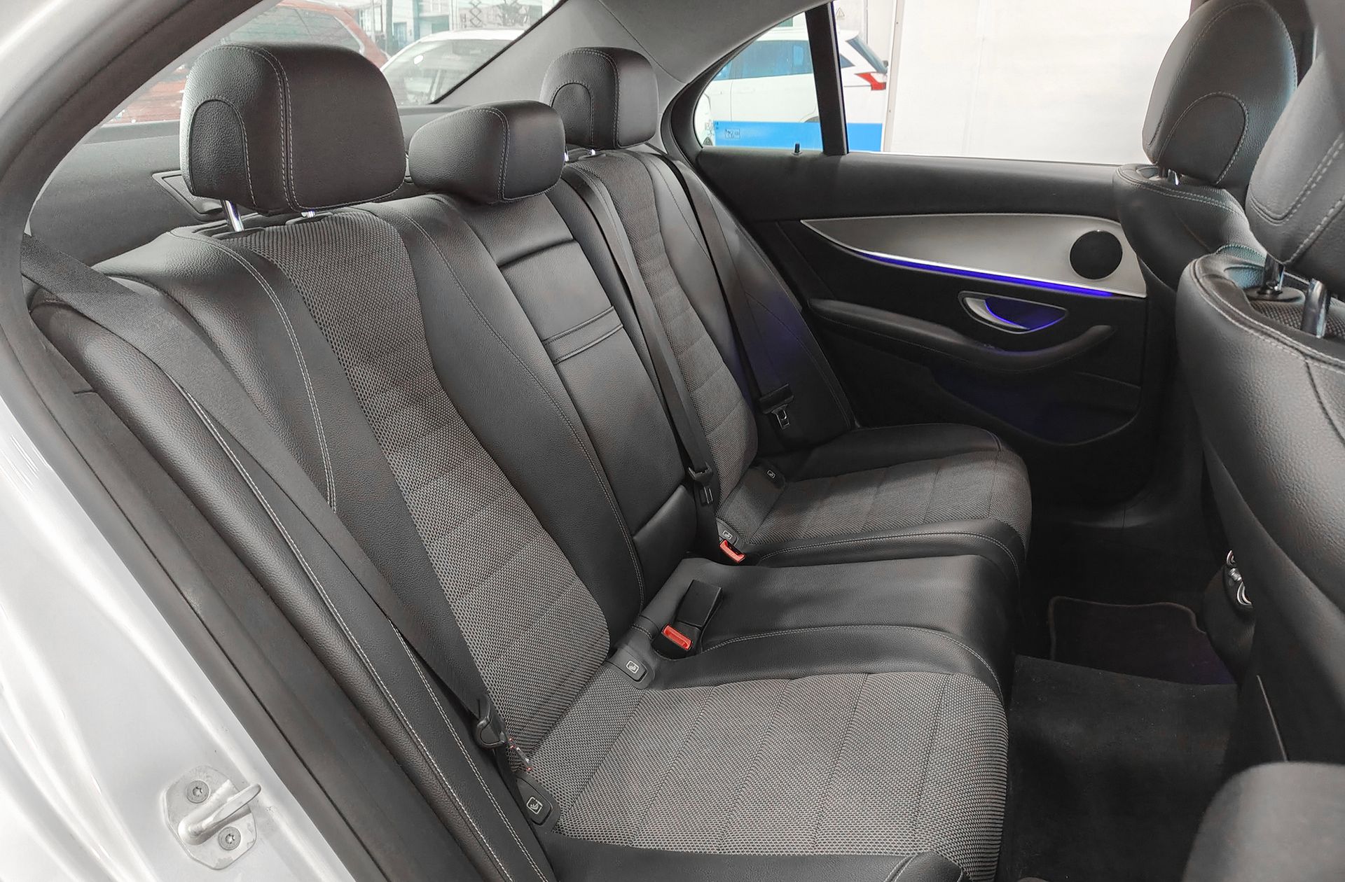 Mercedes-Benz Clase E E 220 d - foto 20