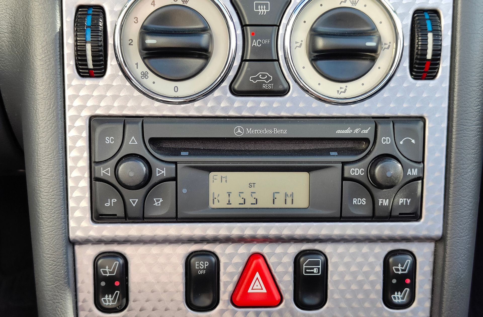 Mercedes-Benz SLK 200 K - foto 37