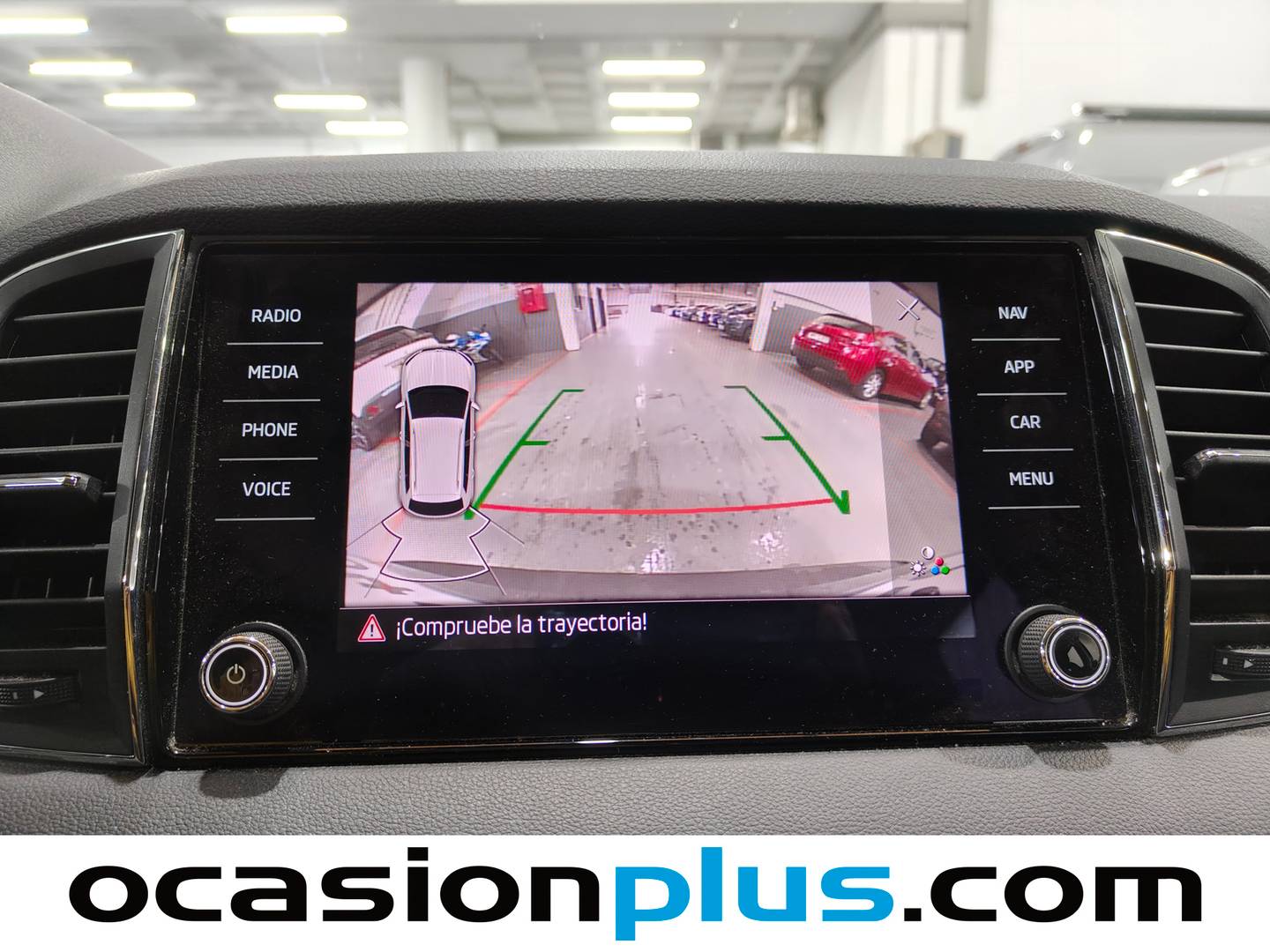 Extras y acabados del Skoda Karoq Skoda Karoq 1.6 TDI Ambition (115 CV)