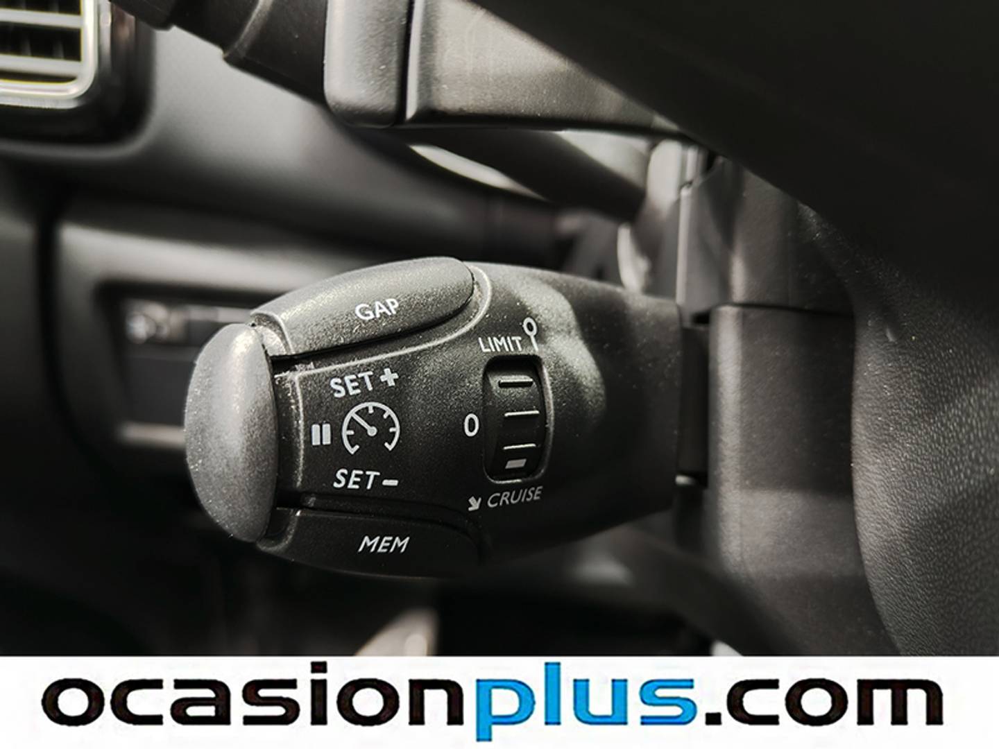 Foto Citroën C5 Aircross Citroen C5 Aircross PureTech 130 S&S Shine Pack EAT8 (131 CV)