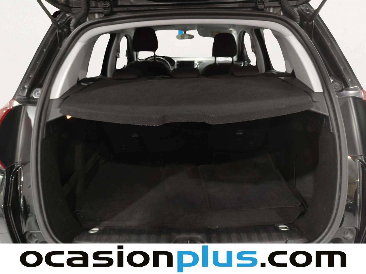 Fotos maletero Peugeot 2008 Peugeot 2008 BlueHDi 100 Style (100 CV)