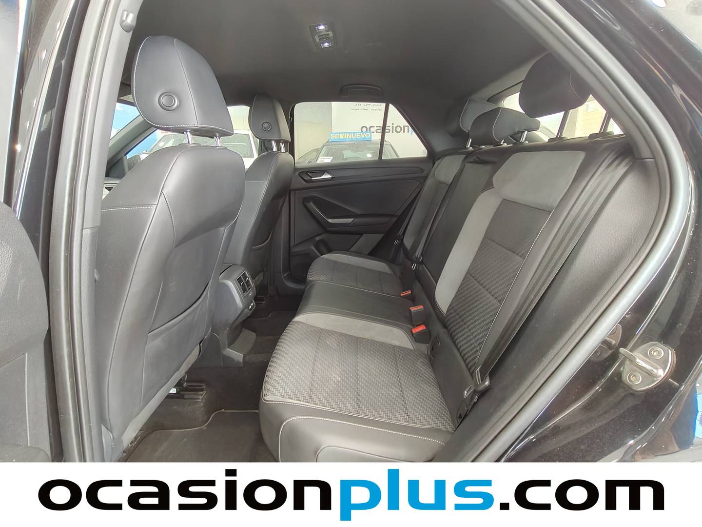 Foto asientos traseros Volkswagen T-Roc Volkswagen T-Roc Sport 1.5 TSI (150 CV) DSG