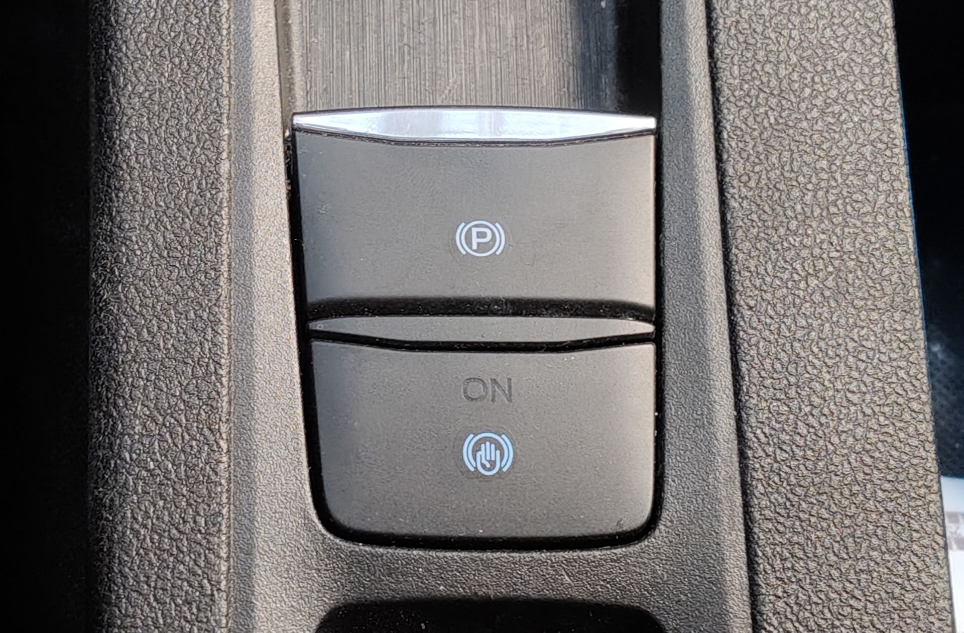 Ford Kuga 1.5 EcoBlue ST-Line - foto 33