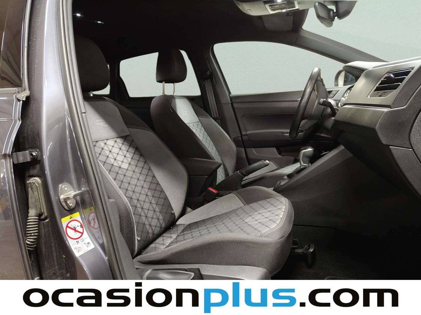 Foto Volkswagen Taigo Volkswagen Taigo R-Line 1.5 TSI (150 CV) DSG