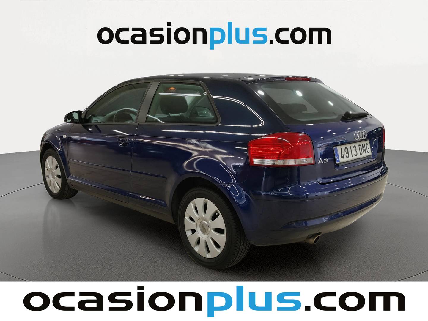 Foto Audi A3 Audi A3 Attraction 1.6 (102 CV)