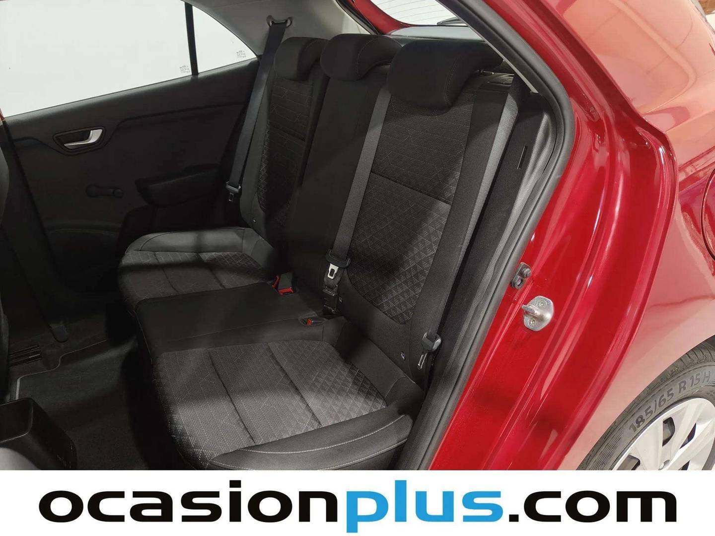 Foto asientos traseros KIA Rio KIA Rio 1.2 CVVT Concept (84 CV)