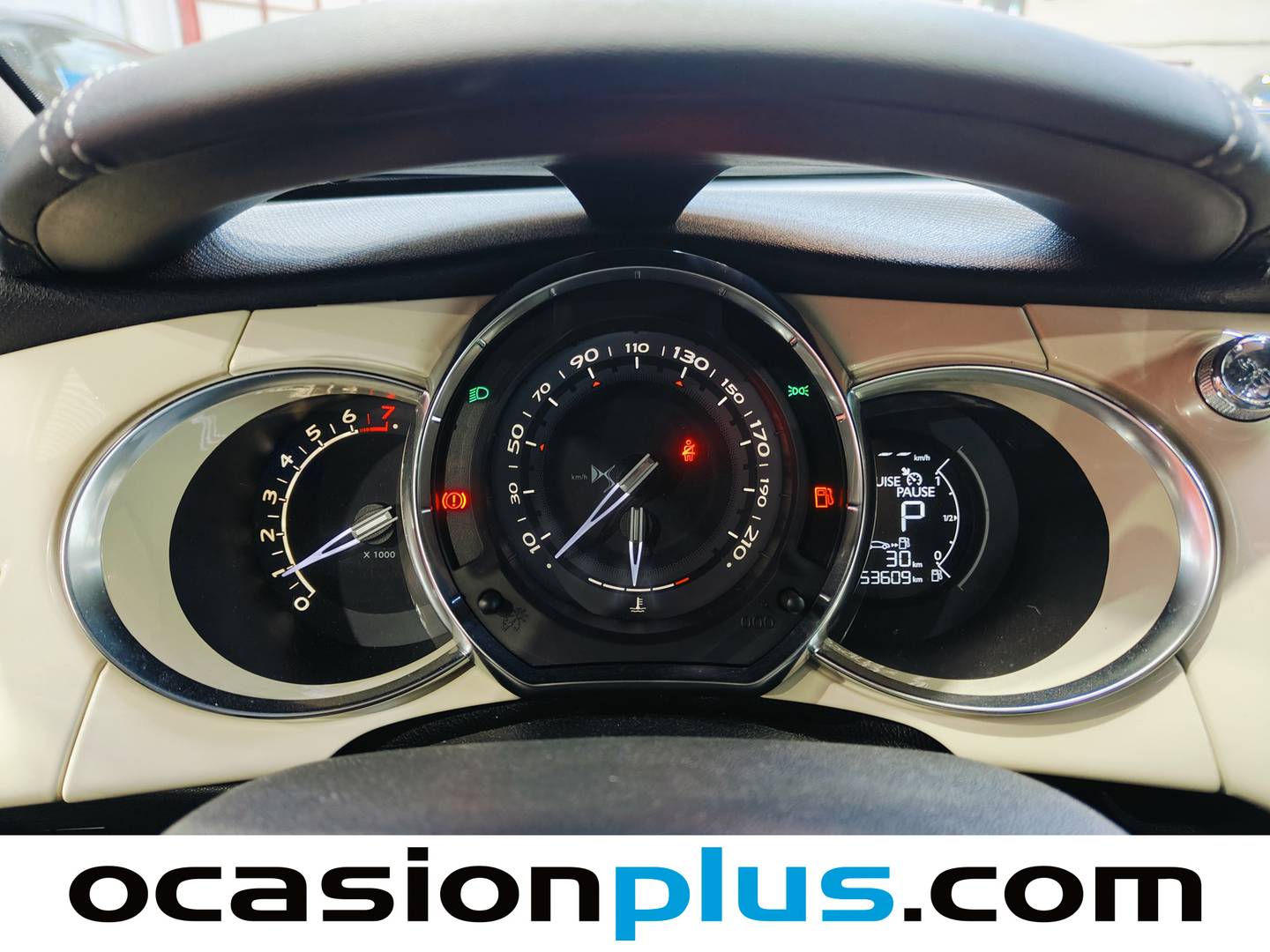 DS DS 3 DS DS3 Crossback PureTech 110 Café Racer EAT6 (110 CV) de segunda mano