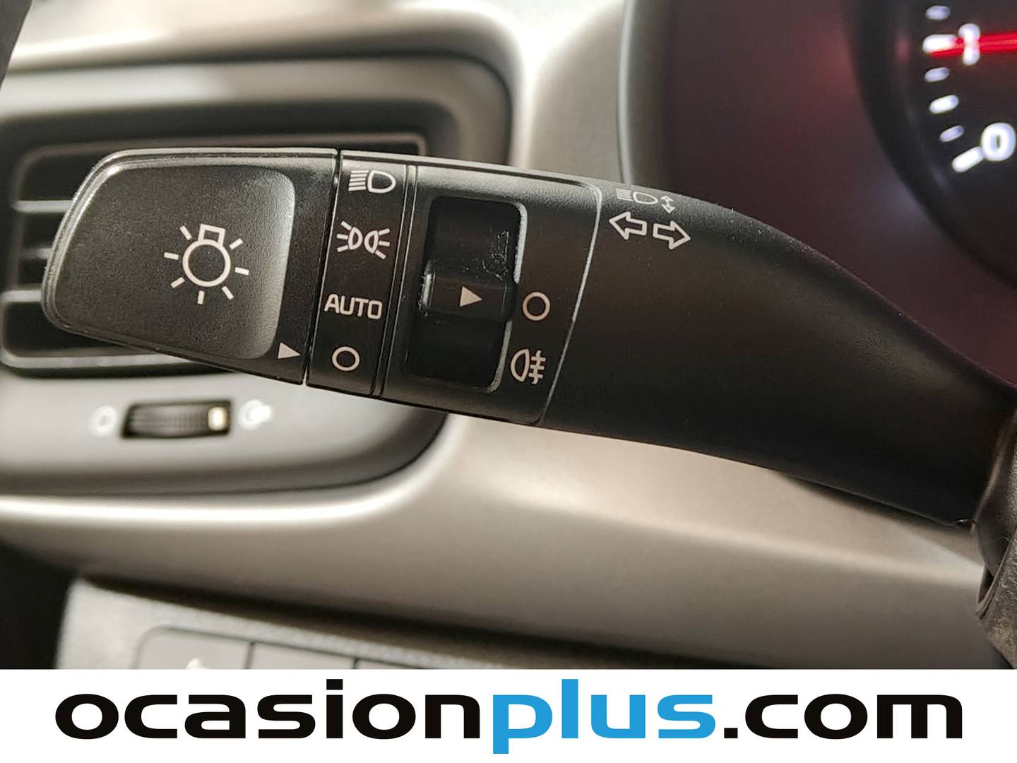 Equipamiento del KIA Rio KIA Rio 1.2 DPi Concept (84 CV)