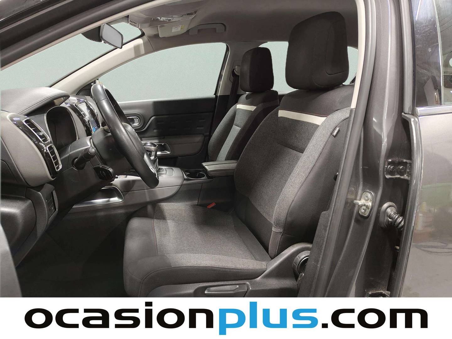Foto asientos delanteros Citroën C5 Aircross Citroën C5 Aircross BlueHdi 130 S&S Live (131 CV)