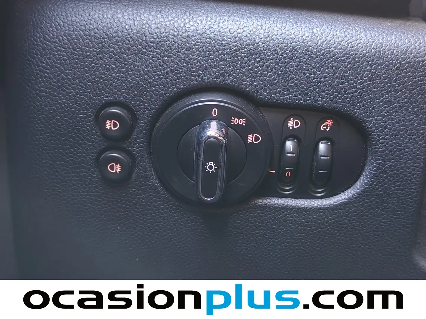 Foto Mini MINI MINI MINI 5 Puertas One D 95 CV)