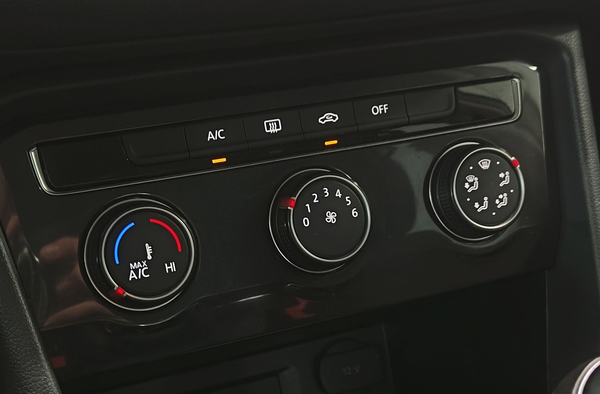 Volkswagen Tiguan Edition 2.0 TDI - foto 27