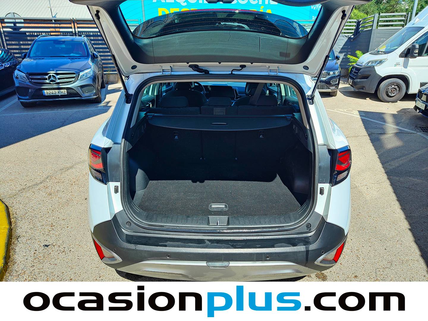 Fotos maletero KIA Sportage KIA Sportage 1.6 T-GDi MHEV Drive 4x2 (150 CV)