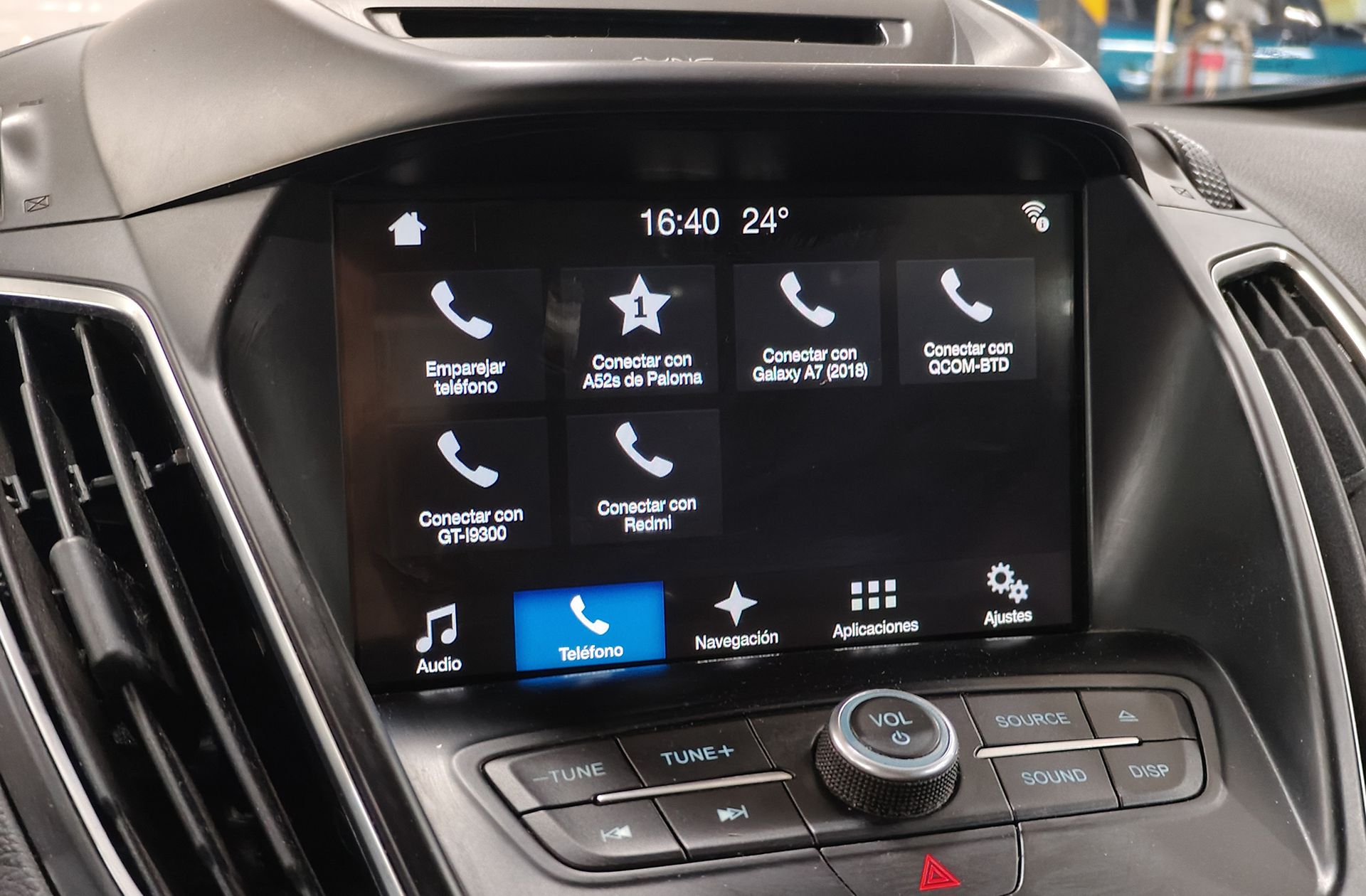 Ford C-Max 1.0 EcoBoost Trend+ - foto 31
