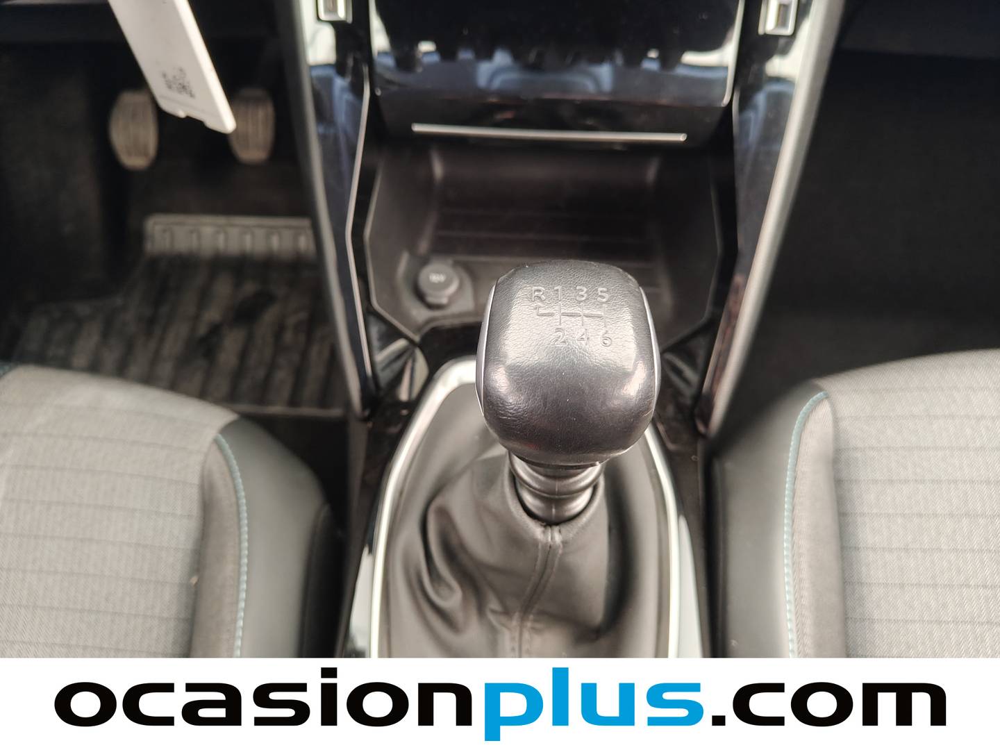 Foto Peugeot 208 Peugeot 208 PureTech 100 Allure (100 CV)