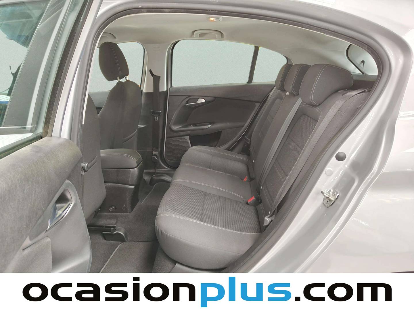 Foto asientos traseros Fiat Tipo Fiat Tipo 1.5 Hybrid City Life DCT (130 CV)