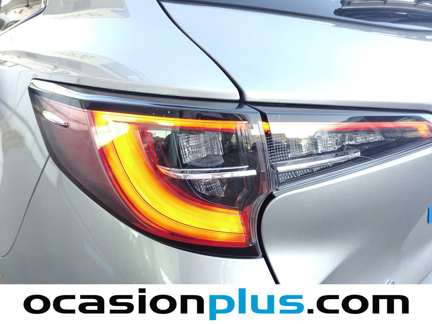 Acabados Toyota Corolla Toyota Corolla Touring Sport 125H Style E-CVT (122 CV)