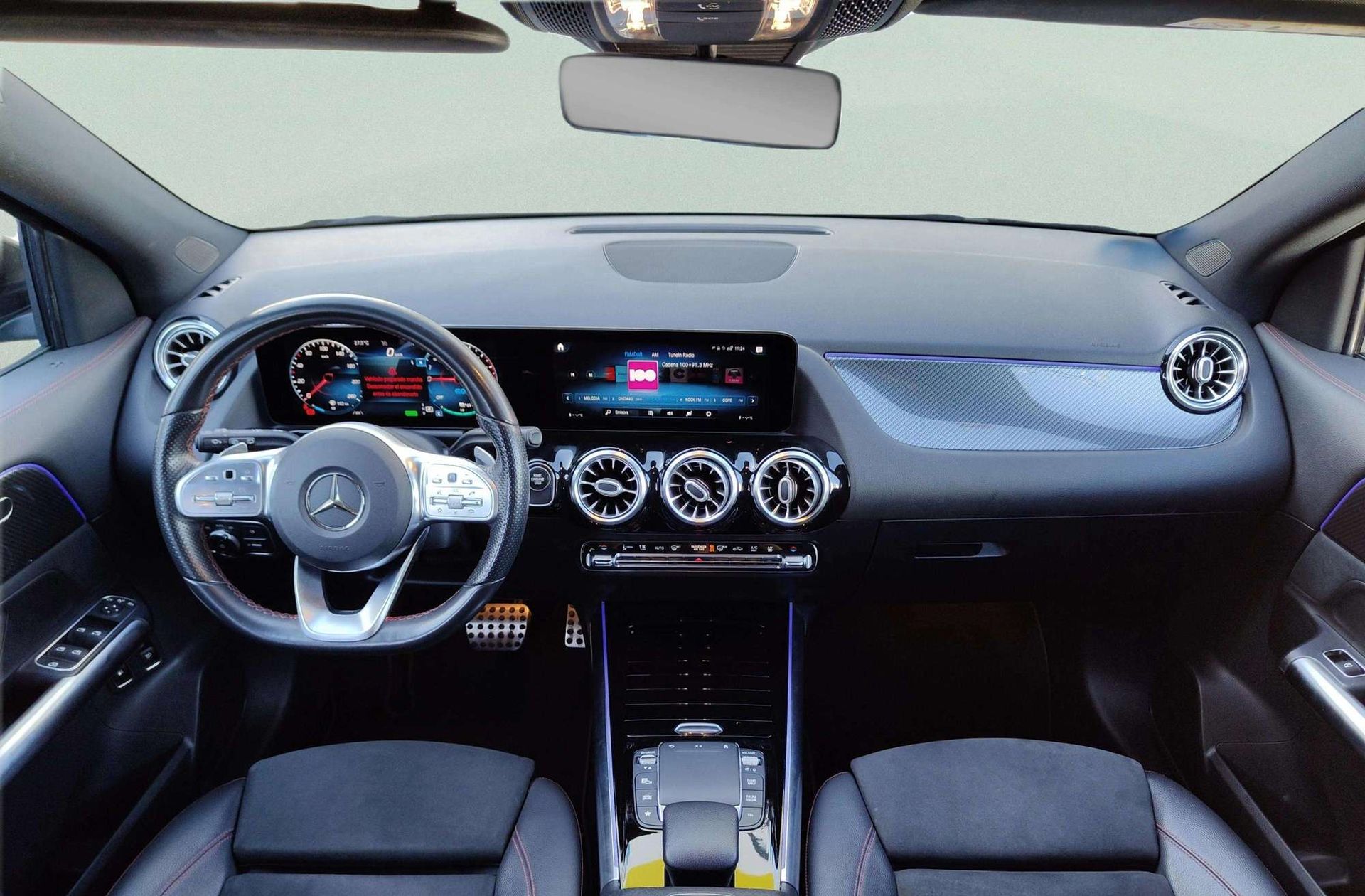 Mercedes-Benz GLA 250 e Pack AMG - foto 8