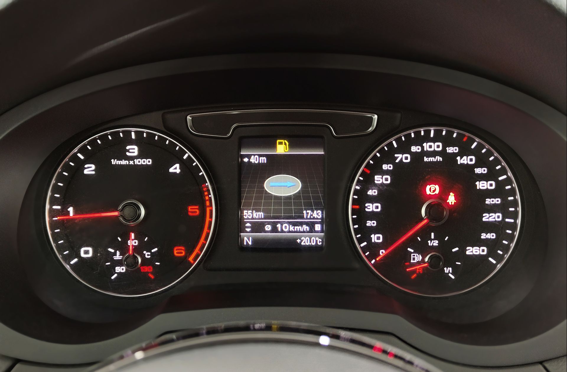 Audi Q3 sport edition 2.0 TDI S tronic - foto 25