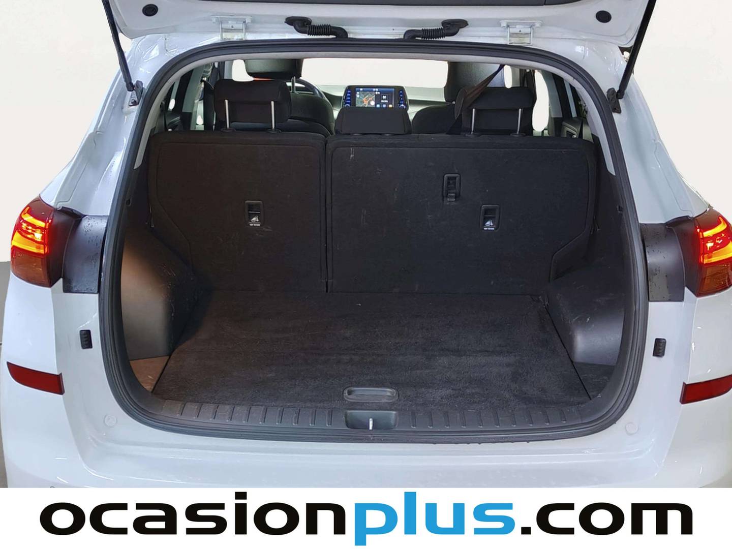 Fotos maletero Hyundai Tucson Hyundai Tucson 1.6 CRDI 48V SLE Sky 4x2  (116 CV)