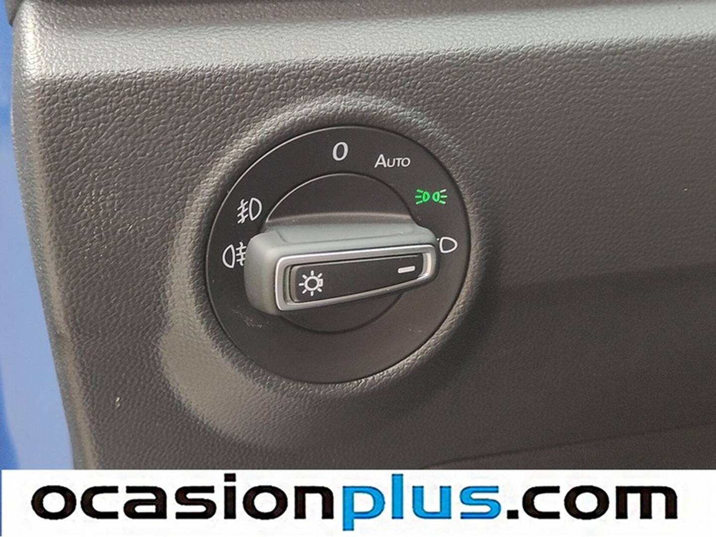 Foto Volkswagen T-Roc Volkswagen T-Roc Advance R-Line 1.0 TSI (110 CV)