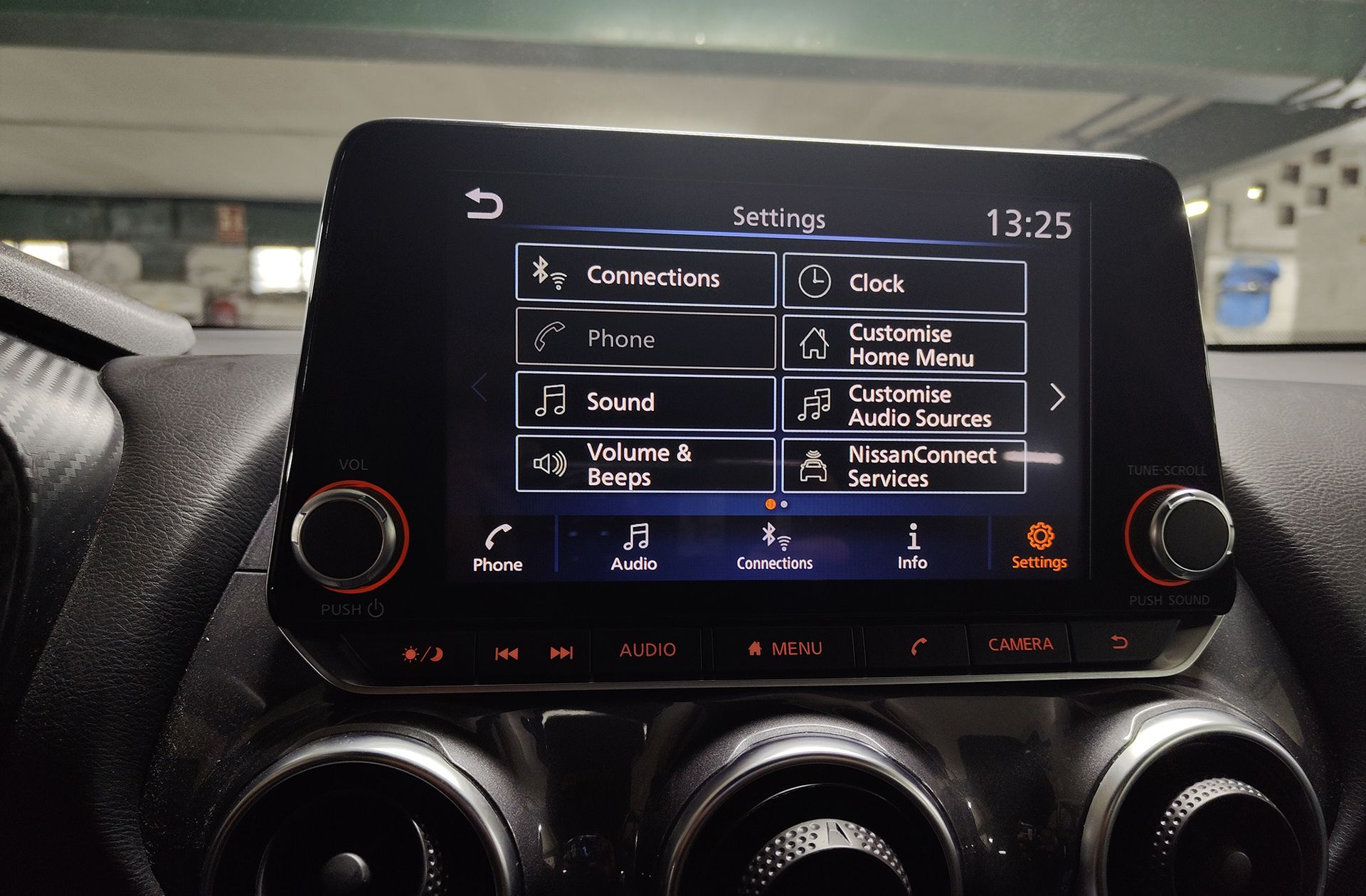 Nissan Juke 1.6 Hybrid N-Connecta - foto 31