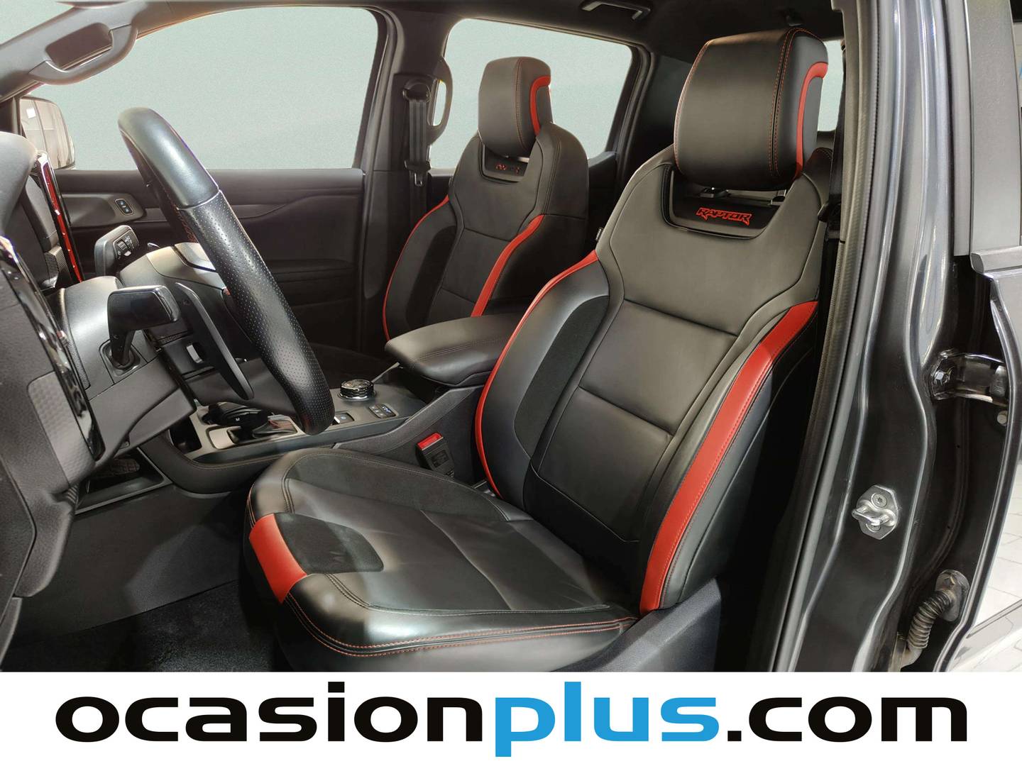 Foto asientos delanteros Ford Ranger Ford Ranger 3.0 Ecoboost Doble Cabina Raptor AT 4x4 (288 CV)