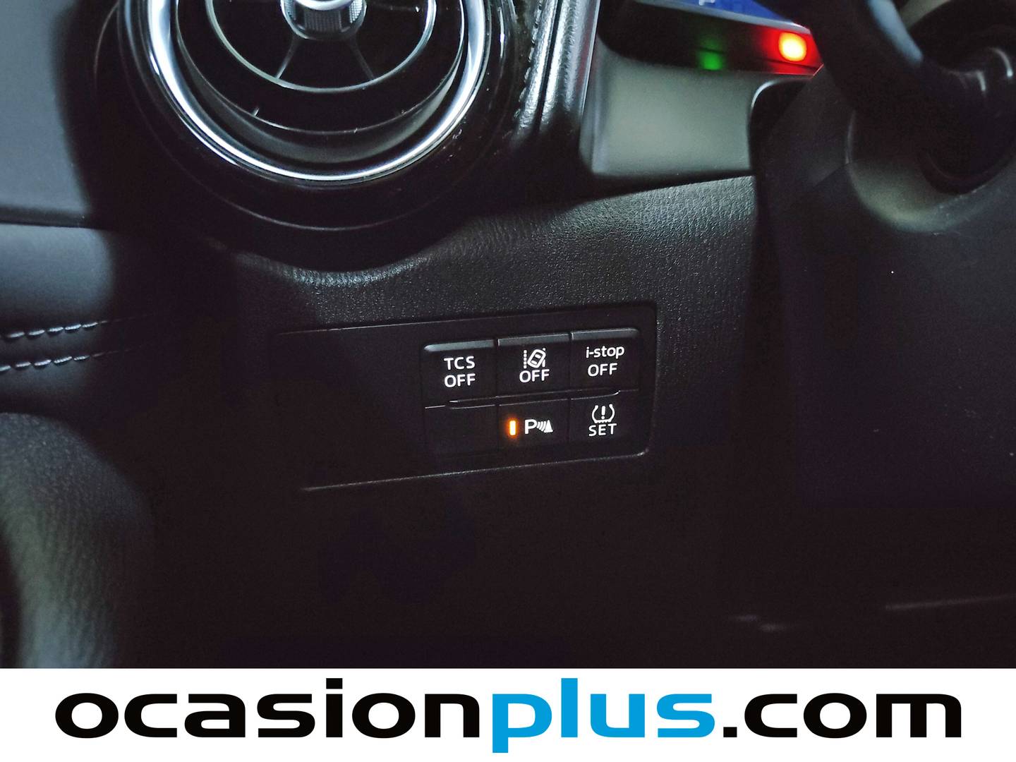 Extras del Mazda CX-3 Mazda CX-3 2.0 G Zenith 2WD AT (121 CV)