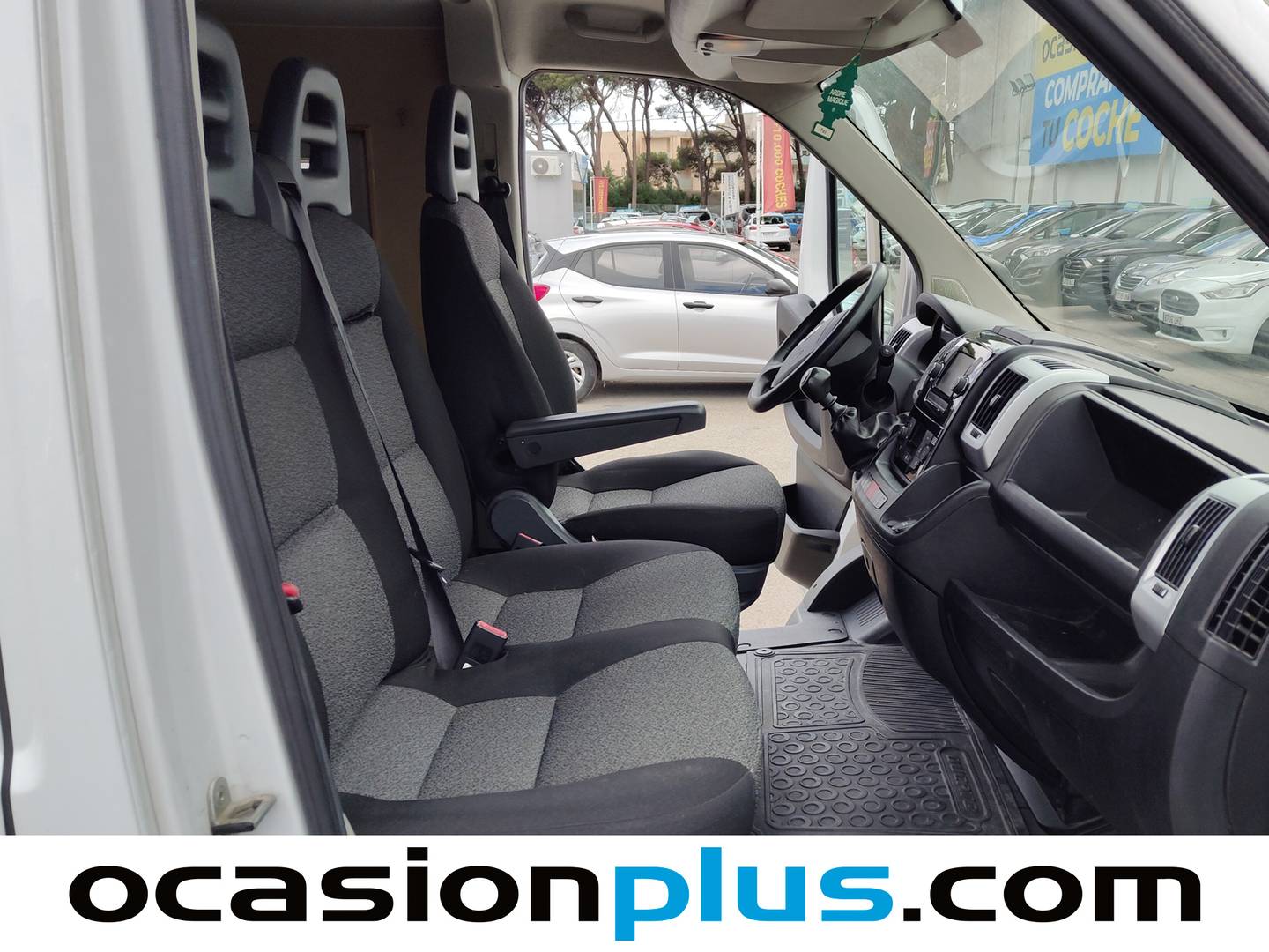 Fotos maletero Fiat Ducato Fiat Ducato 30 L2 H1 2.3 1 Euro 6d-temp (140 CV)