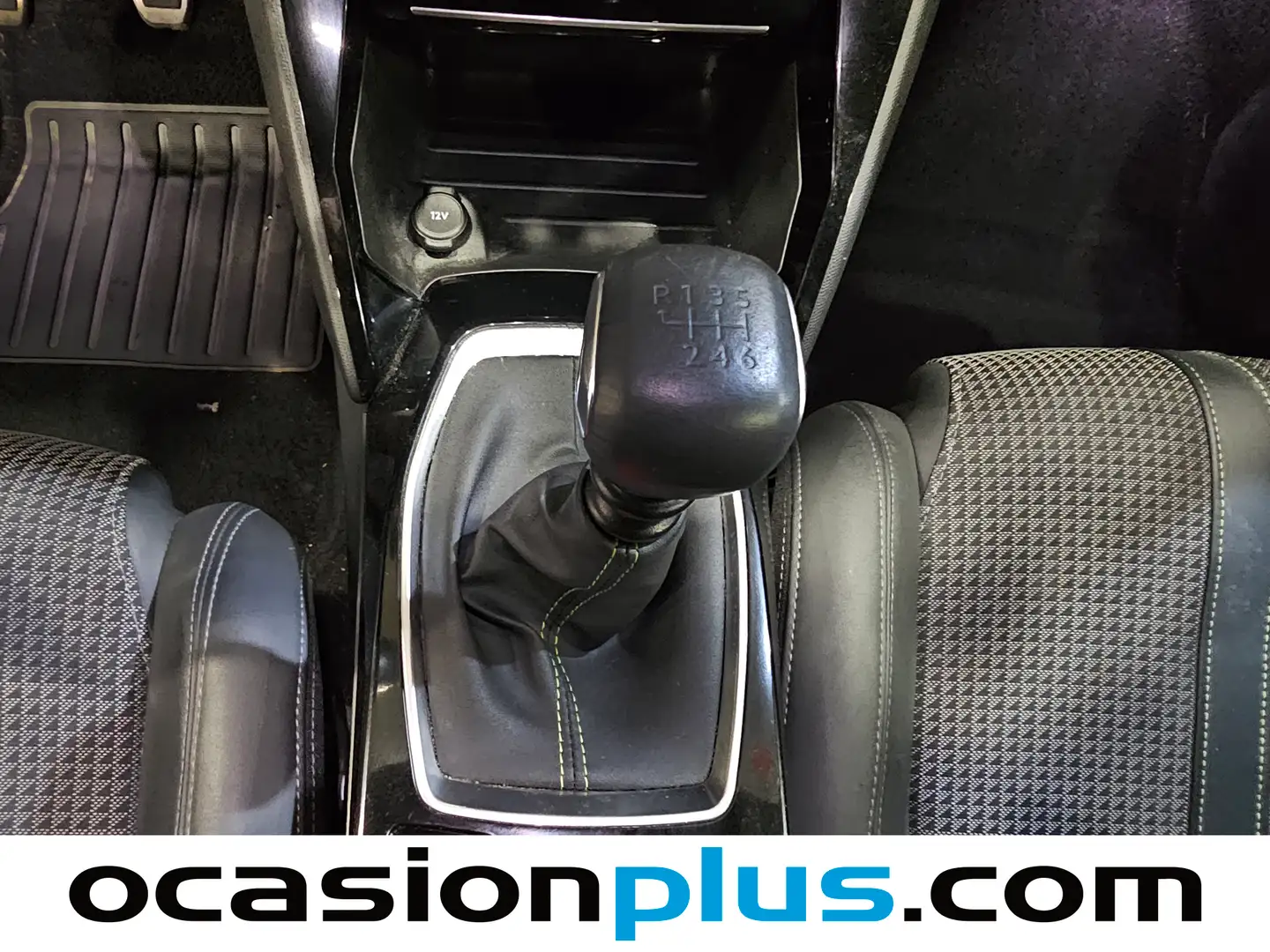 Foto Peugeot 208 Peugeot 208 PureTech 100 S&S GT Line  (100 CV)