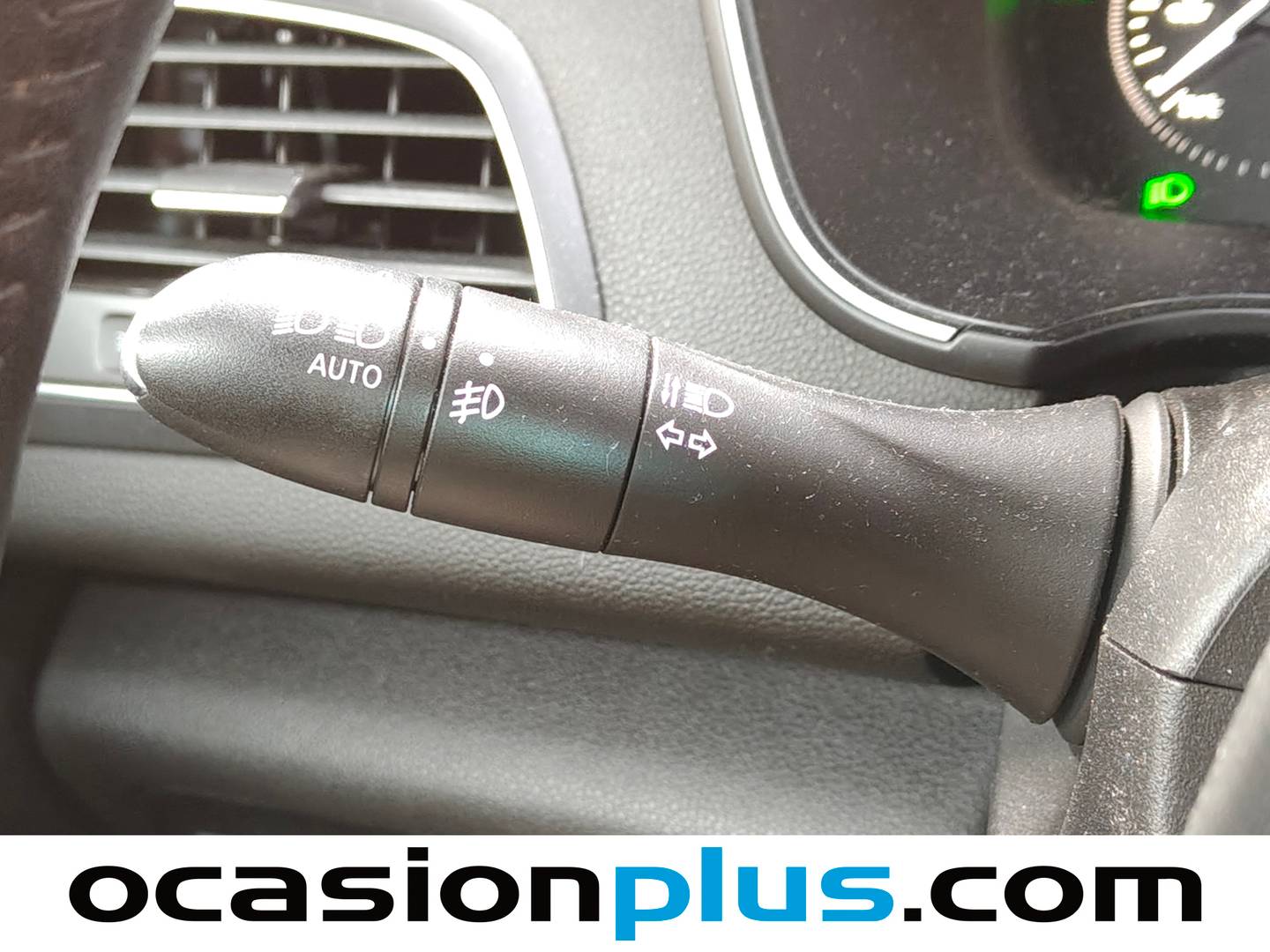 Equipamiento del Renault Mégane Renault Megane Zen Energy TCe (130 CV)