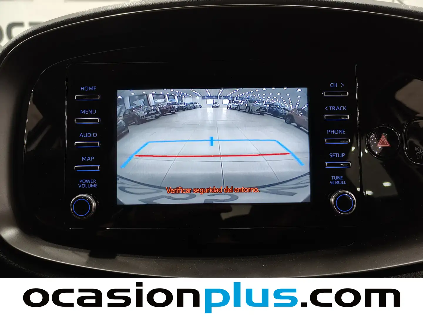 Foto Toyota Aygo X Cross Toyota Aygo X Cross 1.0 VVT-I Play (72 CV)