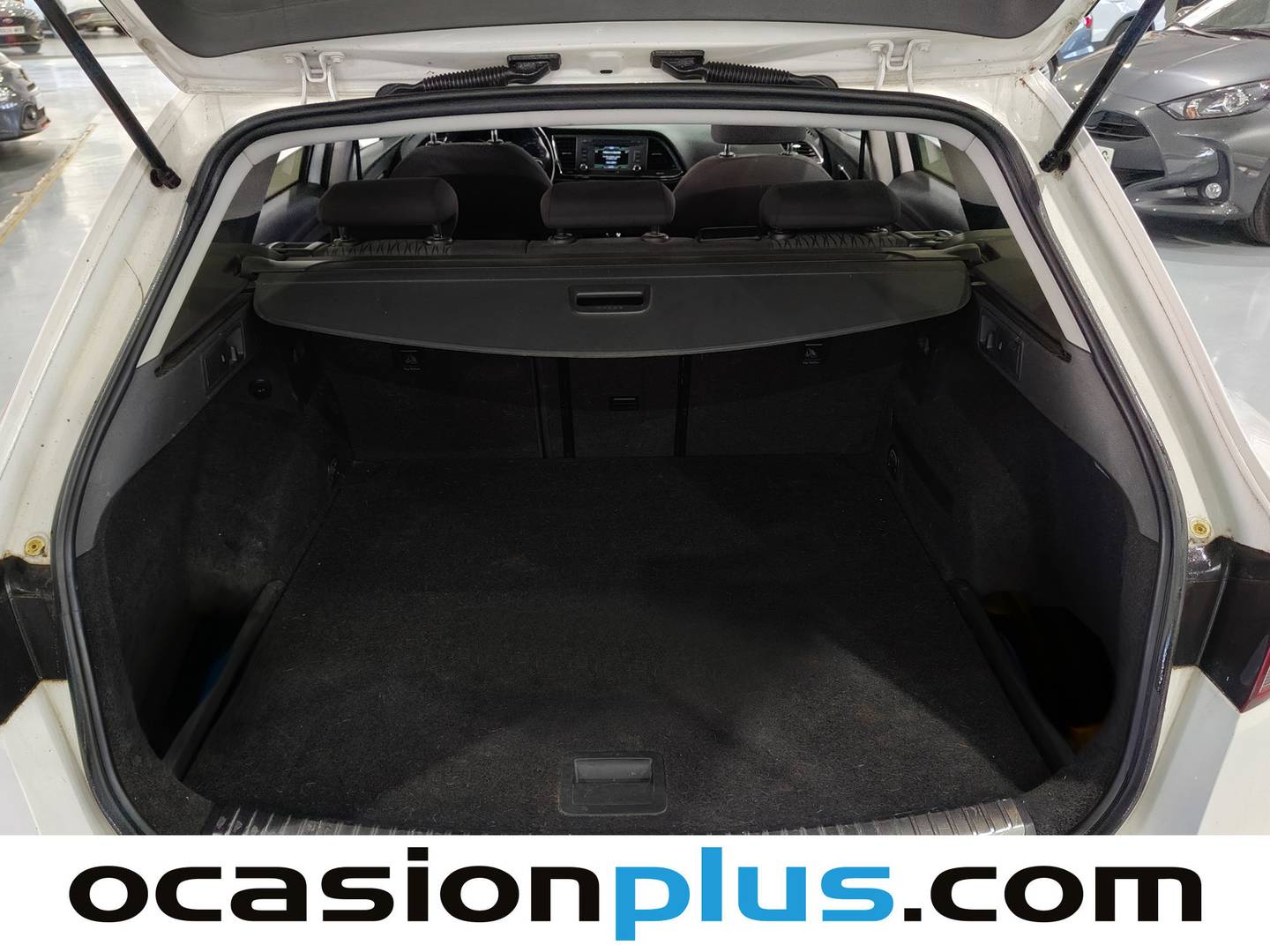 Fotos maletero Seat León Seat León ST 1.6 TDI S&S Style (105 CV)