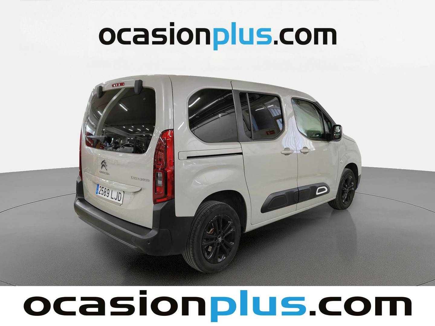 Foto trasera Citroën Berlingo Citroën Berlingo BlueHDi 100 S&S Talla M Shine (102 CV) derecha