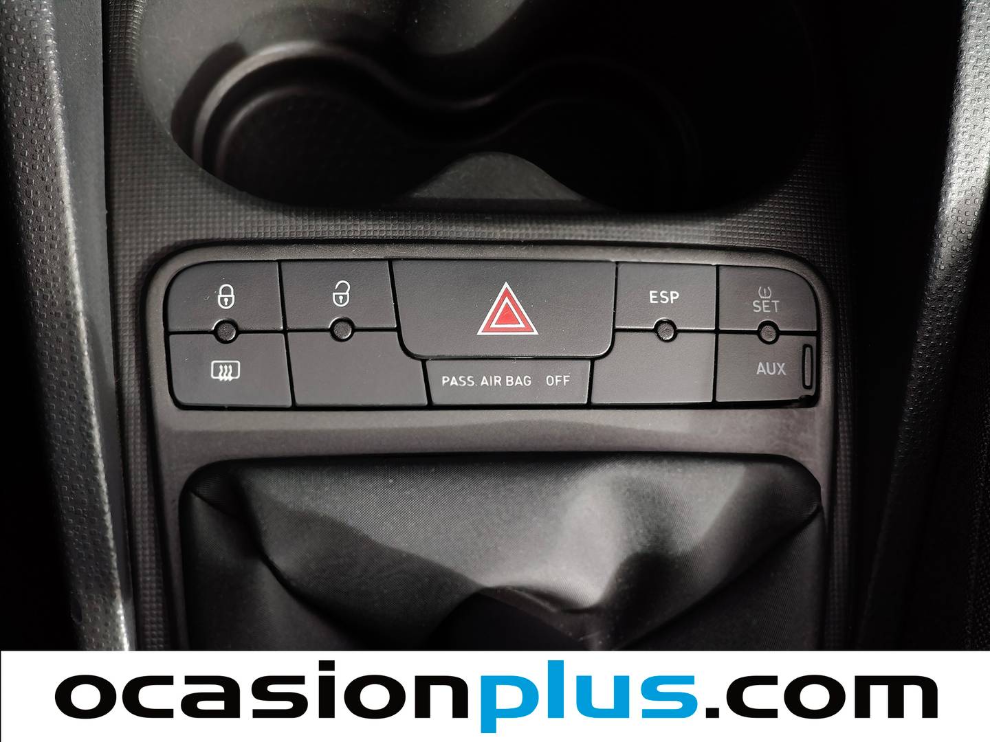 Foto Seat Ibiza SEAT Ibiza SC SC 1.6 16v Sport (105 CV)