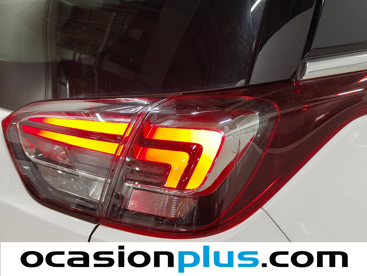 Acabados Opel Crossland X Opel Crossland X 1.2 S&S Design Line 120 Aniversario (110 CV)