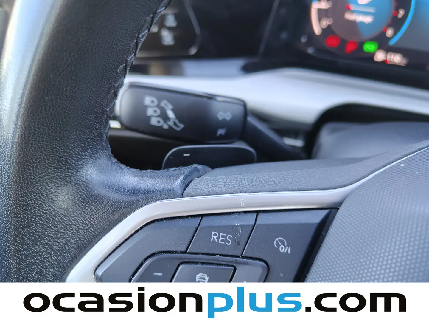 Foto Volkswagen Golf Volkswagen Golf Life 1.0 eTSI  (110 CV) DSG