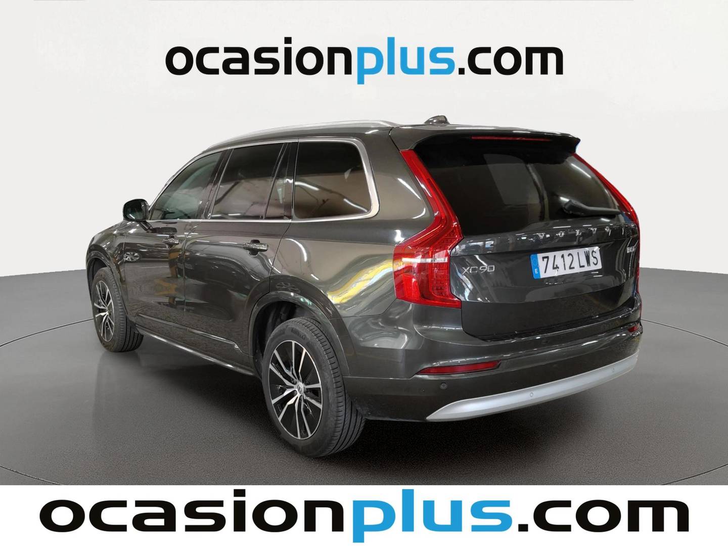 Foto trasera Volvo XC90 Volvo XC90 B5 D Momentum Pro AWD Auto (235 CV) izquierda