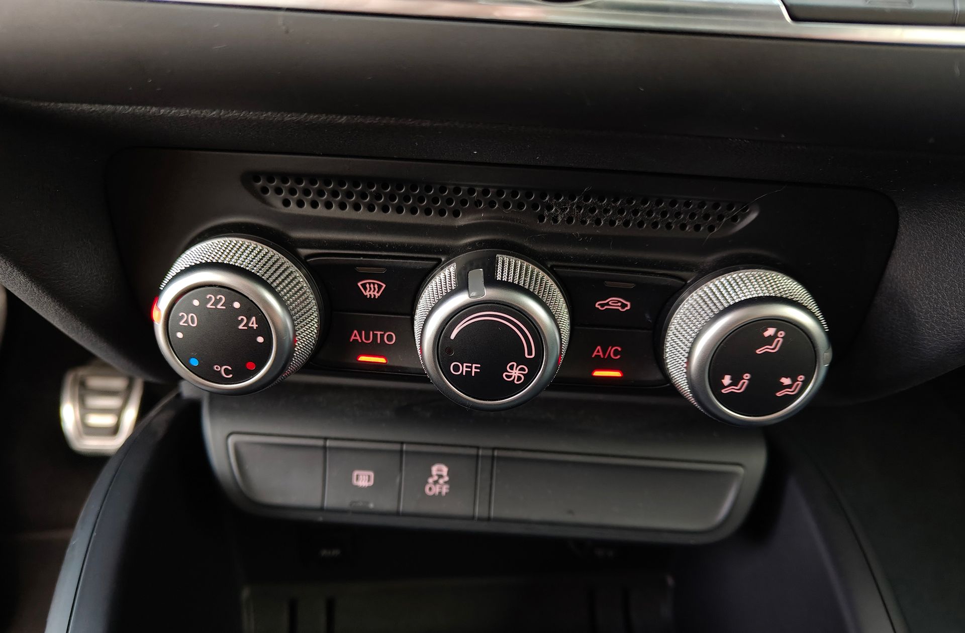 Audi A1 design 1.4 TDI ultra - foto 29