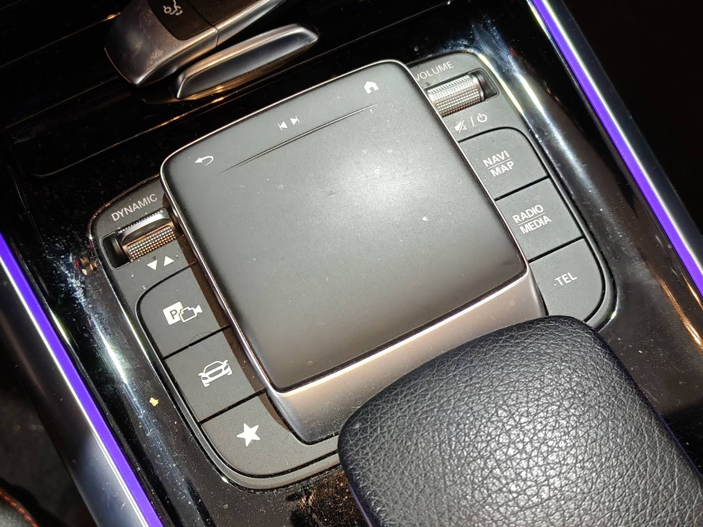 Foto Mercedes GLA Mercedes-Benz GLA 200 D (150 CV) Pack AMG