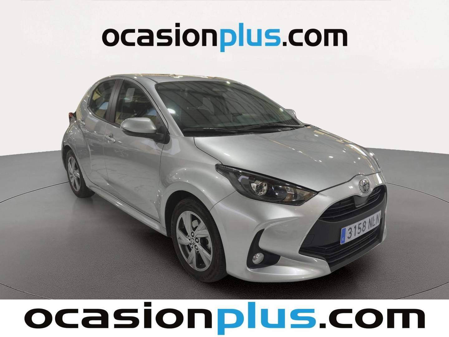Foto delantera Toyota Yaris Toyota Yaris 120H Active Plus (116 CV) derecha