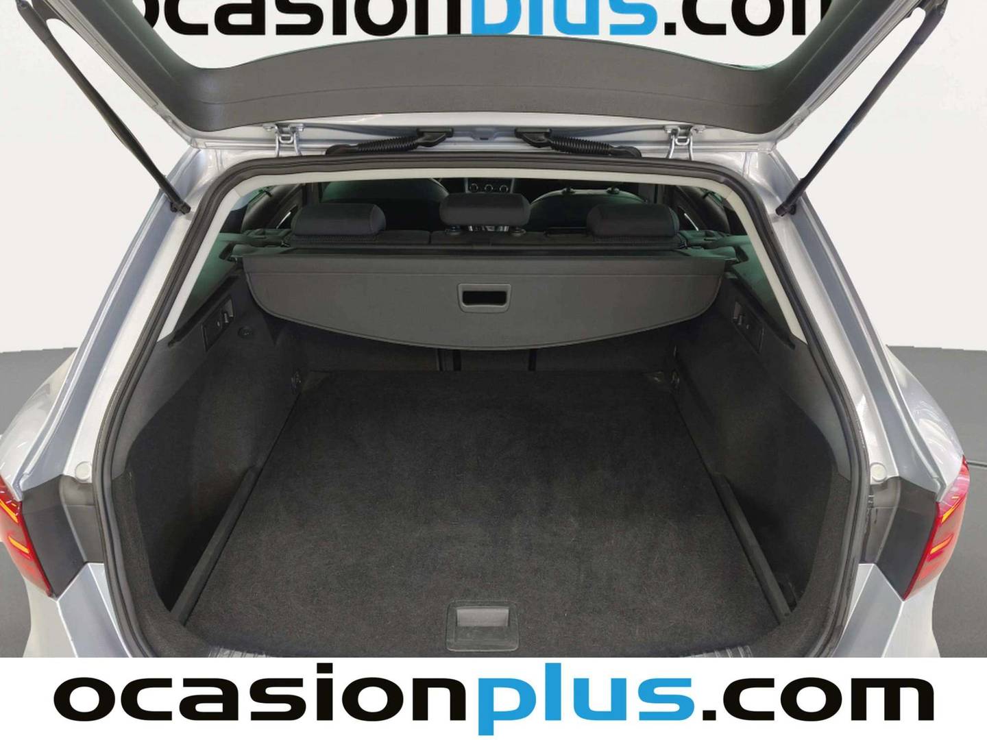 Fotos maletero Seat León Seat León ST 2.0 TDI S&S Xcellence DSG (150 CV)