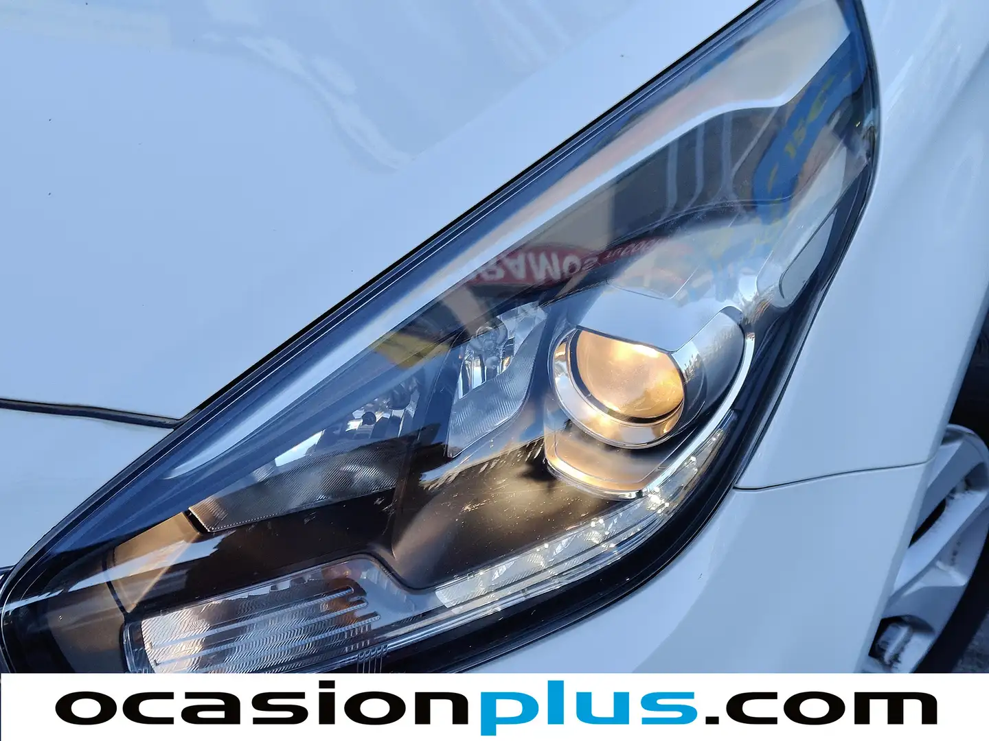 Foto KIA Carens Kia Carens 1.7 CRDi VGT Concept Eco-Dynamics (115 CV) 7 Plazas