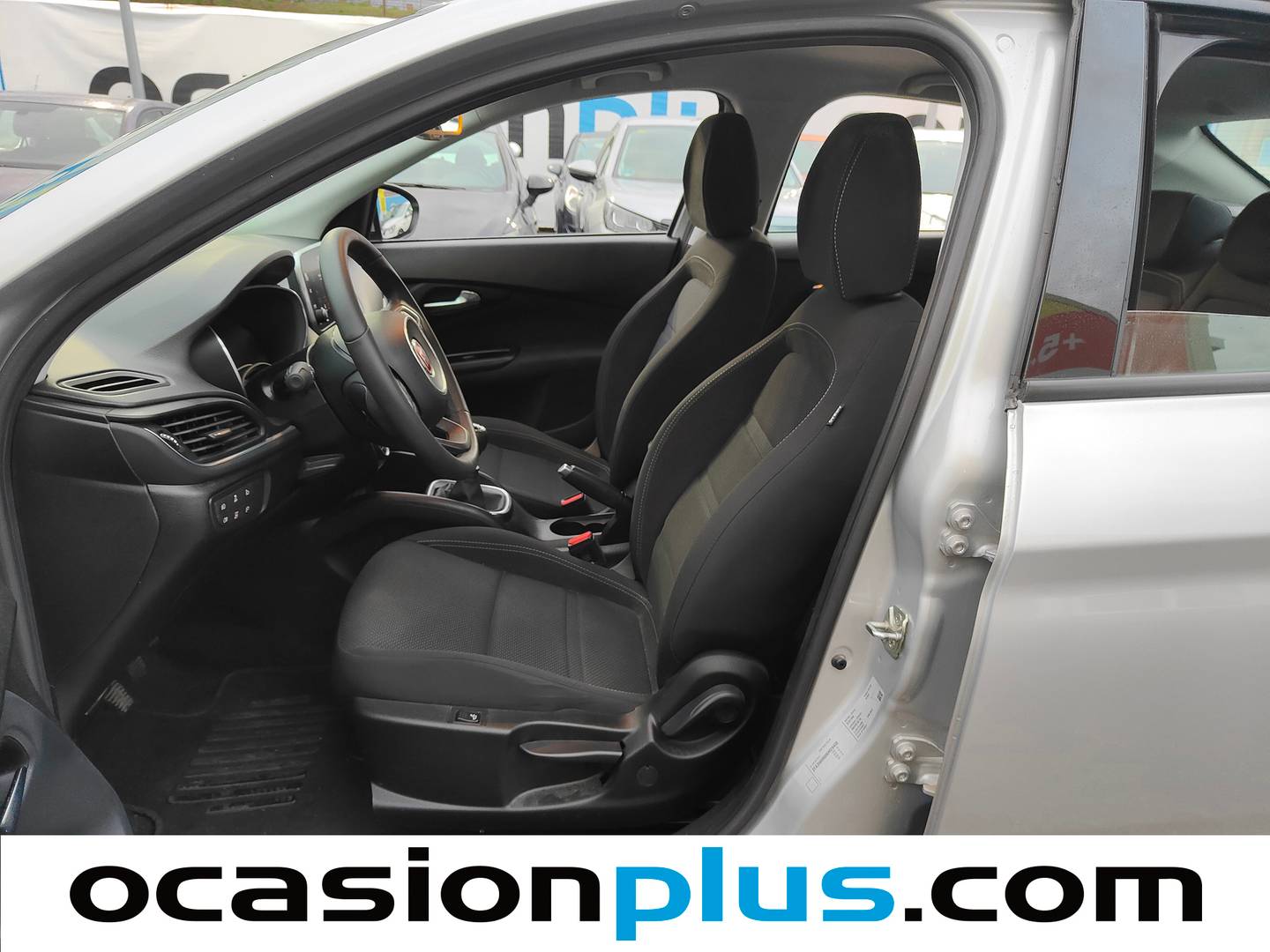 Foto asientos delanteros Fiat Tipo Fiat Tipo 1.4 Lounge Plus (95 CV)
