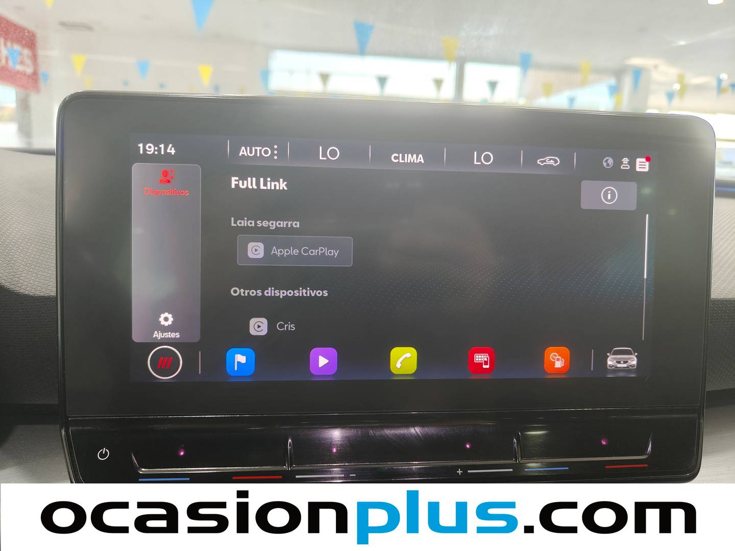Equipamiento del Seat León Seat León 2.0 TDI S&S FR DSG (150 CV)