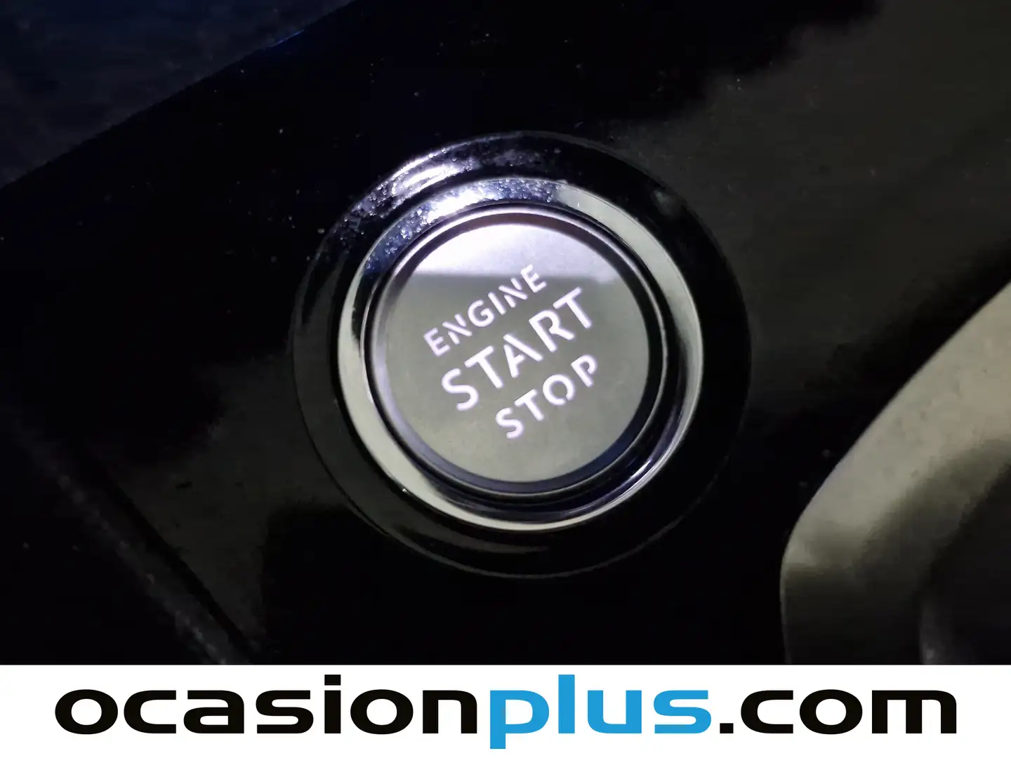 Foto Peugeot 3008 Peugeot 3008 BlueHDI 130 S&S GT Line EAT8 (130 CV)